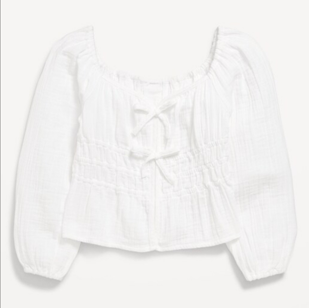 Old Navy White Tie-Front Blouse - Picture 2 of 6